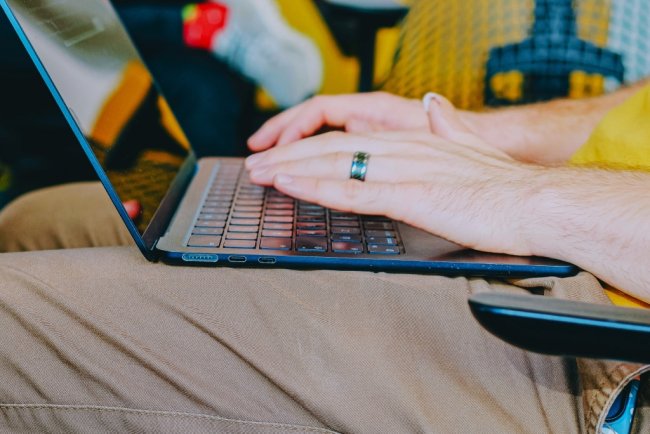 How to Stay Consistent With Content Creation